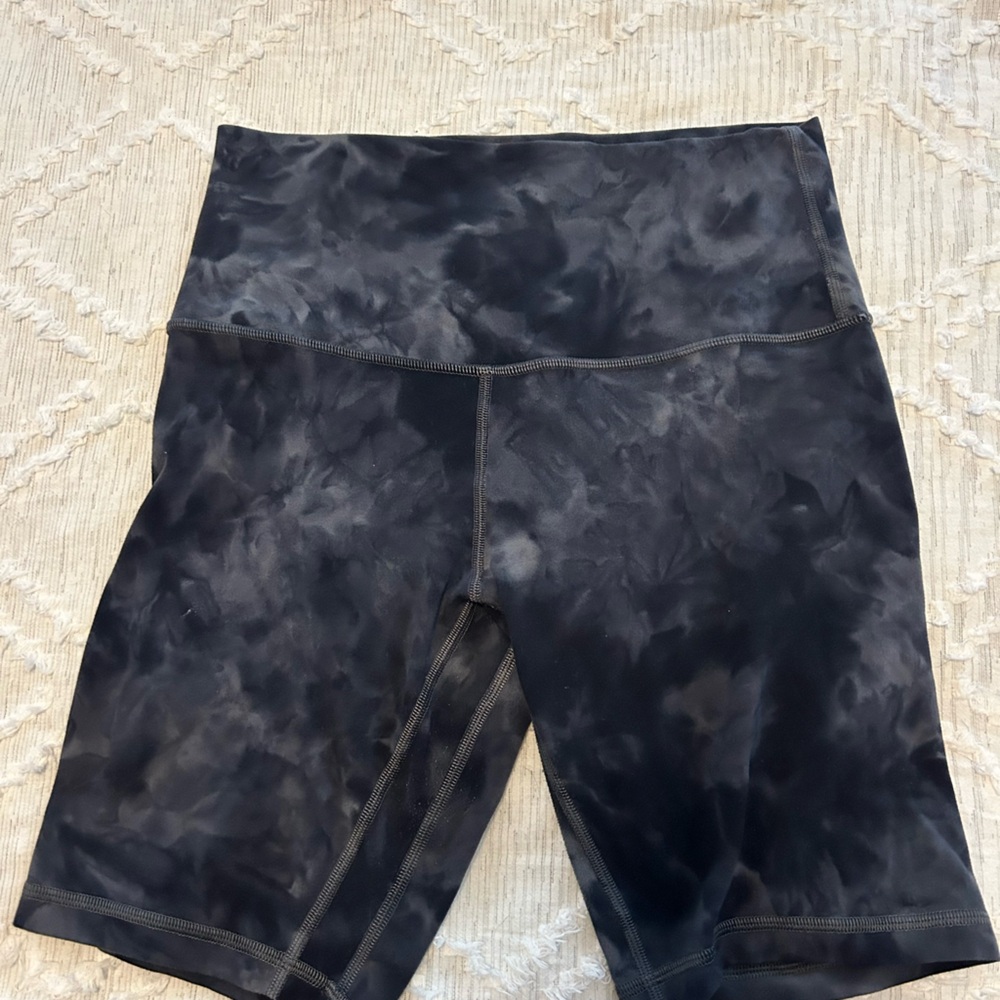 Lululemon Align 8” biker shorts